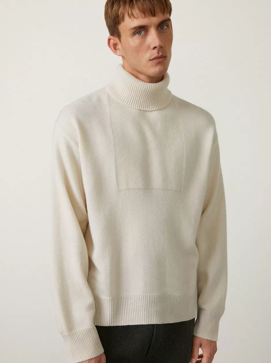 Men LISA YANG The Darcy Sweater